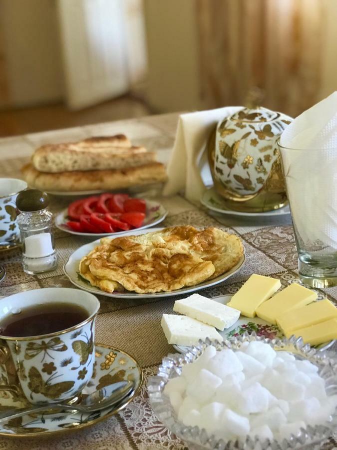 Shaki Host House Bed & Breakfast Şǝki Exterior foto